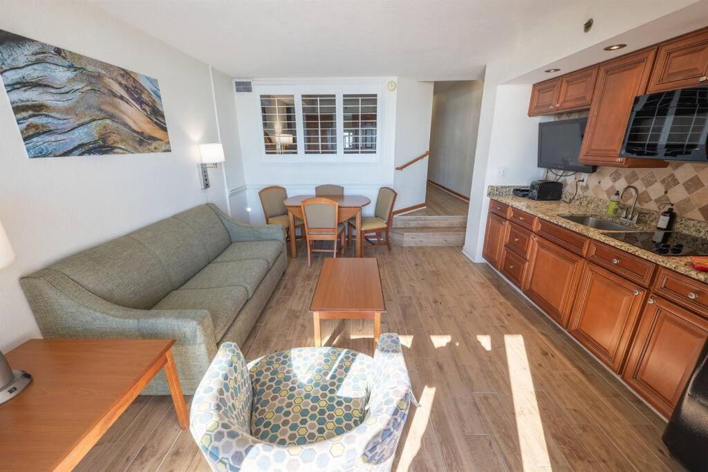 New Remodeled Direct Oceanfront Views Beach Cove 미를 비치 외부 사진