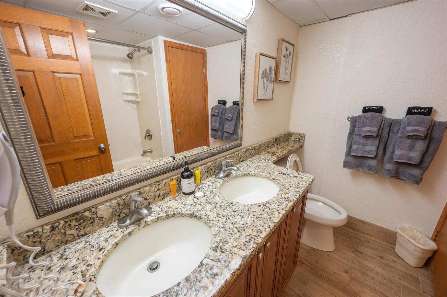 New Remodeled Direct Oceanfront Views Beach Cove 미를 비치 외부 사진
